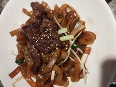 干炒牛河-悦秀·高级粤菜