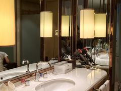 -七彩云南古滇温泉山庄