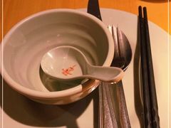 -Lia Cafe Bar Restaurant松山咖啡屋