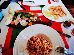 特色意大利海鲜意面-威尼斯意餐酒吧 Venezia club(意大利风情街店)