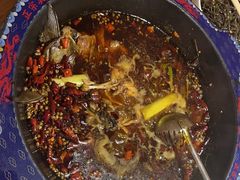 -何师傅美蛙鱼头(汉街店)