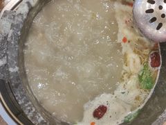 -鲁朗纳麦石锅鸡庄园