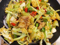 干锅有机菜花-合合春饼·酱骨·东北菜(潘家园店)
