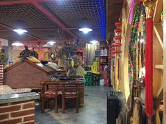 大堂-山里屯铁锅炖(哈尔滨中央大街店)
