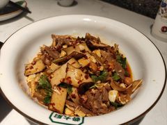 -费大厨辣椒炒肉(黄兴中心广场店)