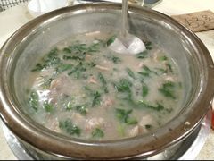 -标记美食新鲜猪杂(兴南大道店)
