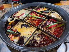 -正南齊北重庆老火锅(光华村直营店)