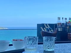 -瑰丽酒店·海吧·天际下午茶·现场DJ·天台酒吧