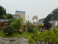 -湘力力小院·鱼汤泡饭(枫林路店)