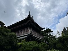 -龙华寺