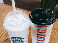 -星巴克(北京中关村南大街店)