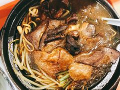 -老新隆牛肉锅贴(新街口店)