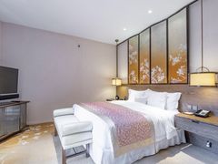 -上海衡山路十二号华邑酒店