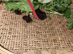 -尚尚仙·酸汤猪手·猪肚鸡火锅(华联万柳购物中心店)