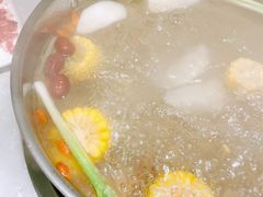 养生原汤锅-俏牛哥鲜牛肉牛肆馆(重庆天地店)