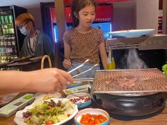 -明洞阿姨·韩式酱蟹烤肉·创意料理(三元桥店)