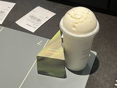 -星巴克(嘉定中信泰富万达广场店)