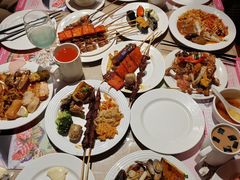 -四海一家自助餐(益田假日广场店)