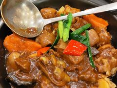 红焖羊肉煲-天鲜阁·海鲜粤菜·33年老字号(石槎白云站店)