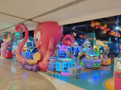 -探奇乐园蹦床公园(日月广场店)