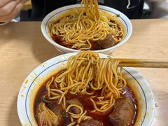-易毛特色牛肉面(解放碑步行街店)