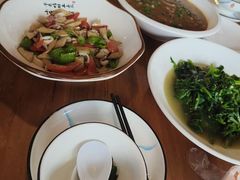 -翠姐姐农家大院·老底子萧山菜(建设一路店)