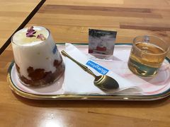 -Blueglass酸奶(华贸购物中心店)