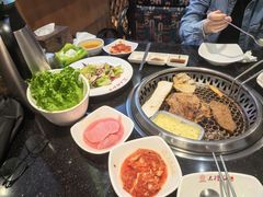 -木槿花韩式炭烤·熟成肉工坊(孙文东路店)