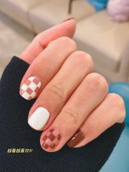 -U-Nail