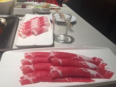-海底捞火锅鲜切牛肉主题店(长寿路店)