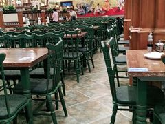 大堂-清真·玛丽亚新疆菜主题餐厅(浙江中路店)