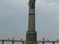 -人民防洪胜利纪念塔