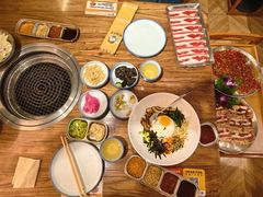 -明洞阿姨·韩式酱蟹烤肉·创意料理(三元桥店)