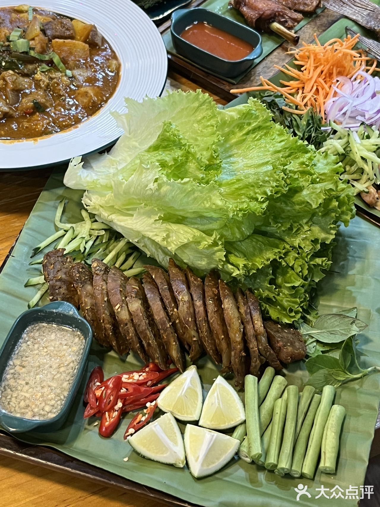 藏在昆明老街里的老挝菜（居然这么好吃