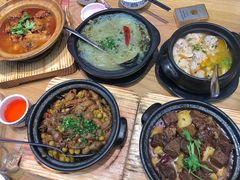 青豆肥肠-老砂锅(城北店)