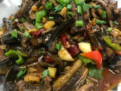 红烧鳝鱼-龙小海荆沙鸽子店(瑞安街店)