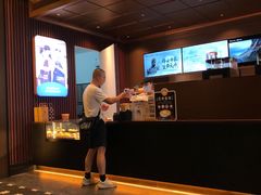 -瑞幸咖啡(江汉路中山大道店)