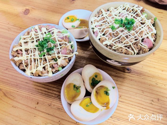 助屋(厦大店)炸鸡盖饭图片