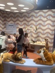 -奈尔宝家庭中心·亲子早教·派对餐厅(北京东坝万达店)