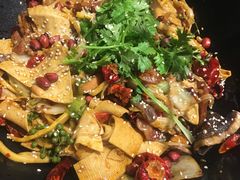 -大食代美食广场(上海中心店)