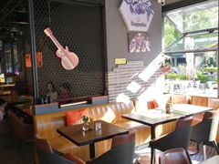 -MARU玛露音乐餐厅(大学路店)