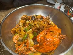 -七欣天香辣蟹火锅(上海银亿滨江店)