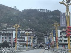 -古城苗家土菜馆(河景餐厅店)