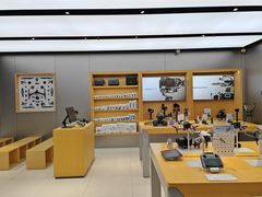 -DJI大疆(深圳华强北曼哈授权体验店)