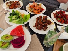 -东方红海鲜百汇(国际大厦店)