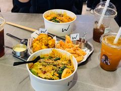 -W COLLECTIVE  DESSERT SHOP