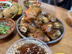 -王万妈卤猪脚(青岩交通路)