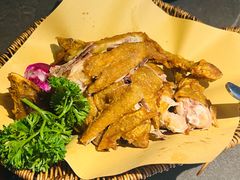 -前海沿·青岛菜(大拇指广场石老人店)