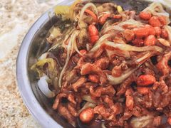 -灵山卢梅燕粉店