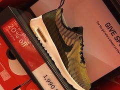 -尚泰清迈机场购物中心